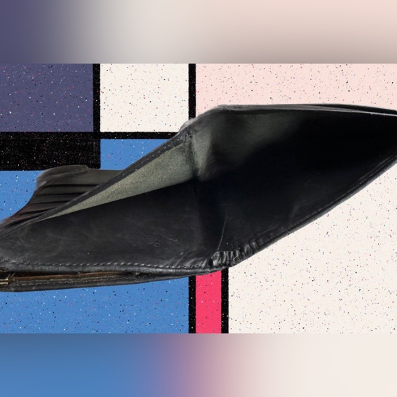 Coach Vintage Black Leather Wallet With Extra Kiss Lock Feature - Picture 10 of 13